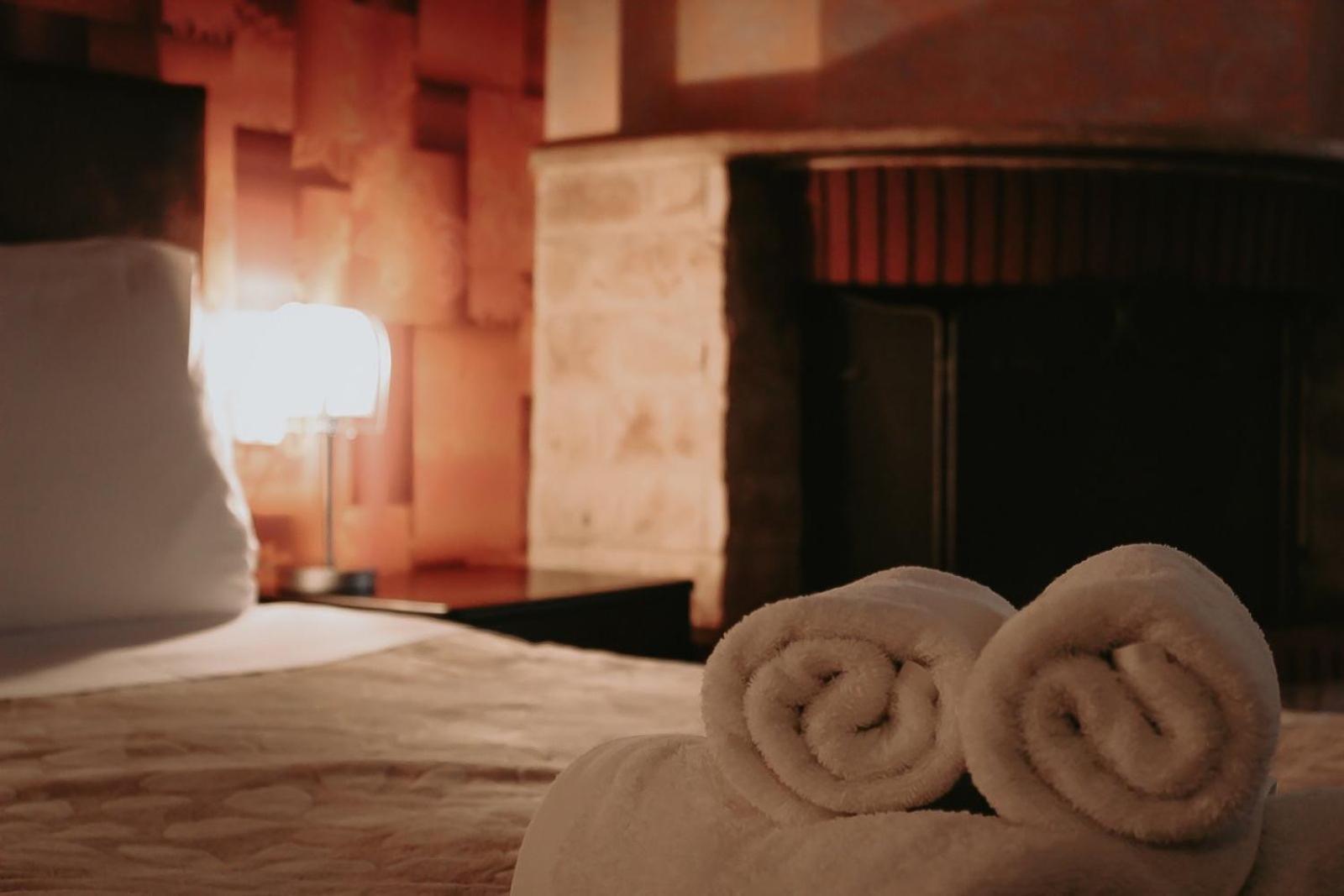 Enastron Hotel Káto Loutrákion Extérieur photo
